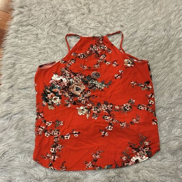 Staccato women’s red‎ cherry blossom gathered front tank top size smalll - Picture 4 of 4